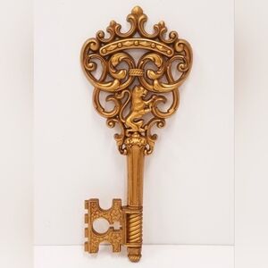 Vintage Mid-Century Gold Skeleton Lion Key Wall Decoration